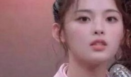 怪力少女吃瓜群众视频播放,揭秘视频背后的热门现象