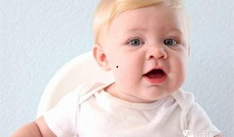 小孩吃瓜擦脸视频教程大全,趣味学护肤，宝宝更可爱